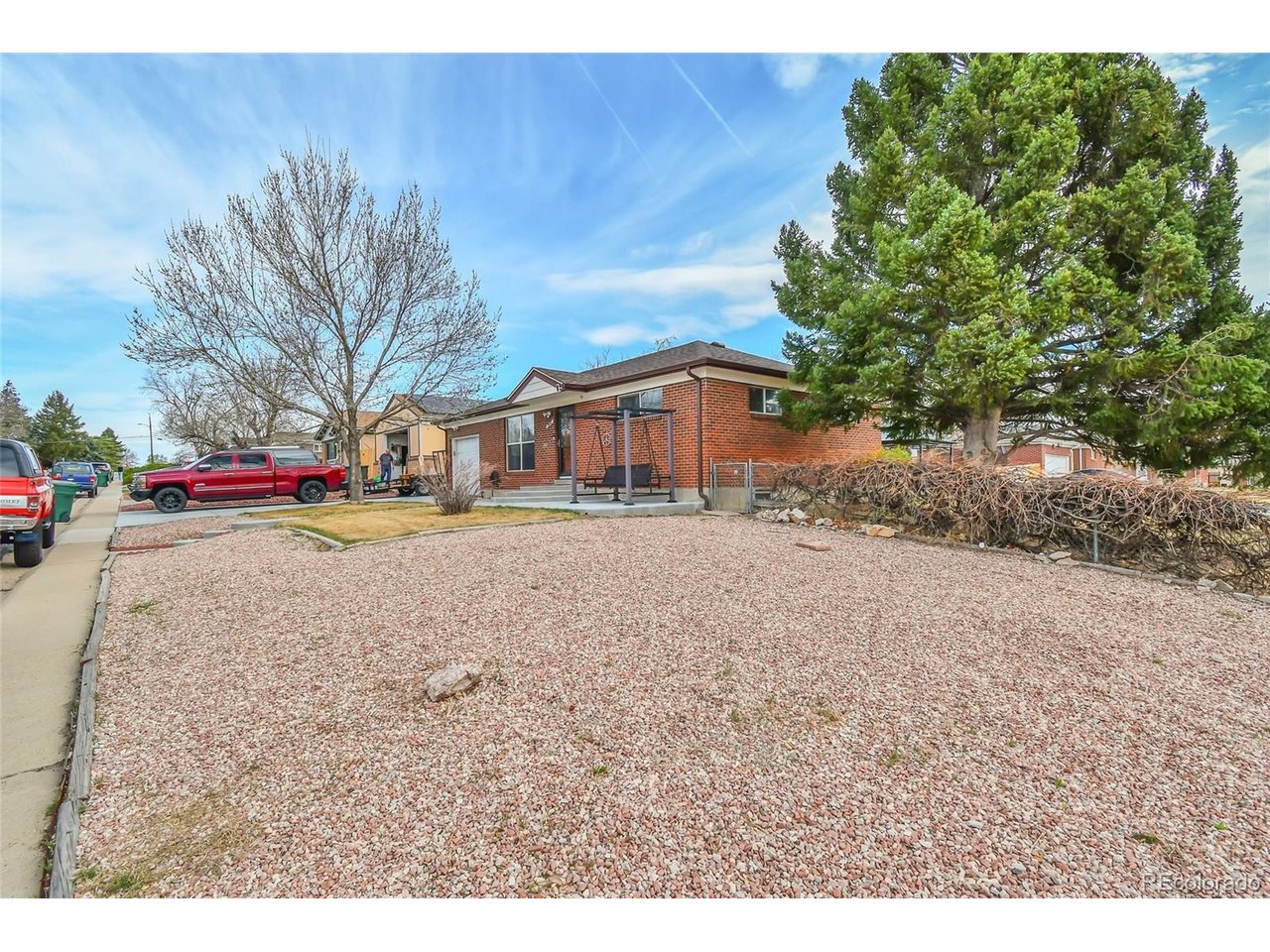 10642 Larson Dr
