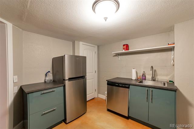 3395 Oneida Street Unit: B