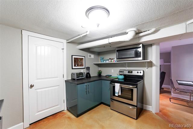 3395 Oneida Street Unit: B