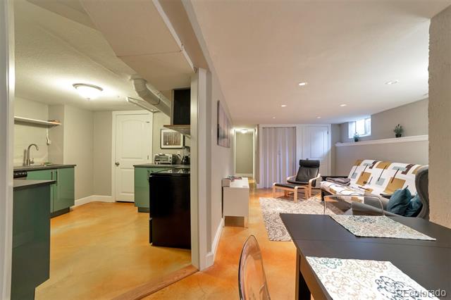 3395 Oneida Street Unit: B