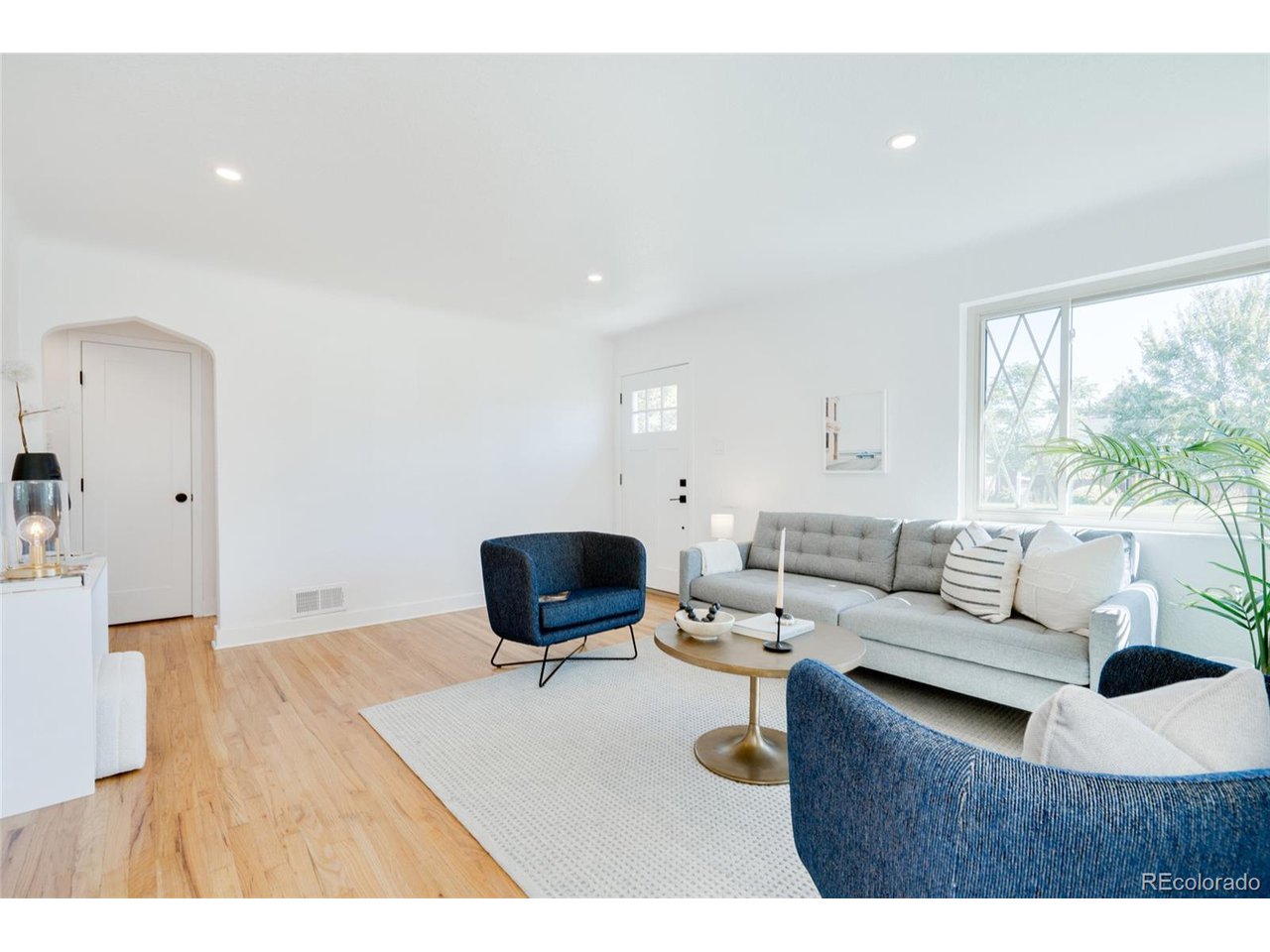 3307 Locust St