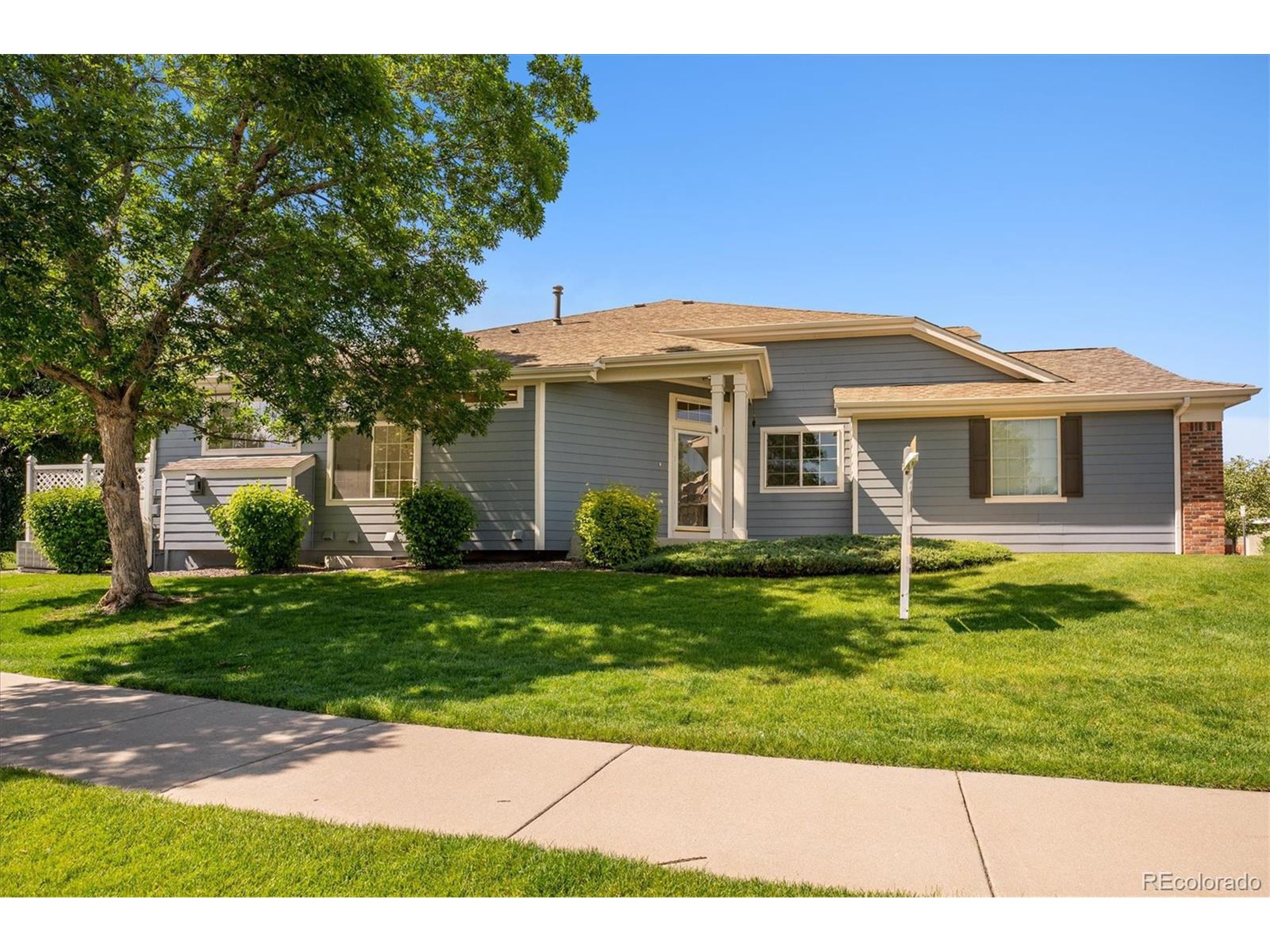 6105 Cole Ct