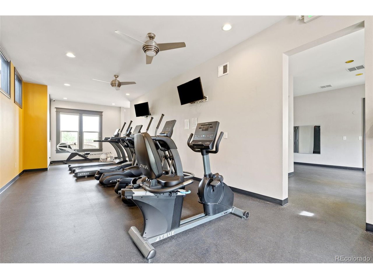 2169 Eagle Ave 2169