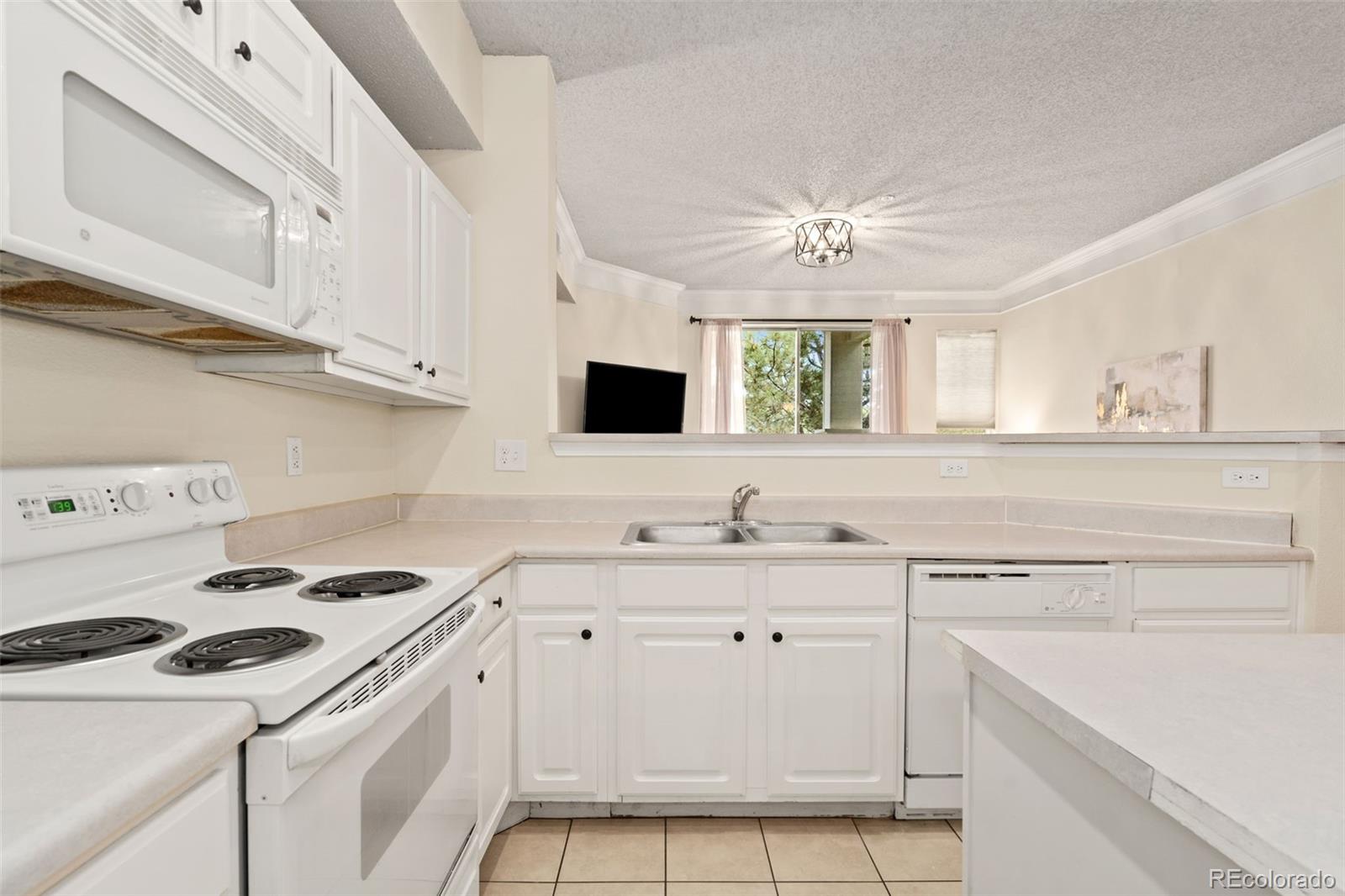 2169 Eagle Avenue Unit: 2169