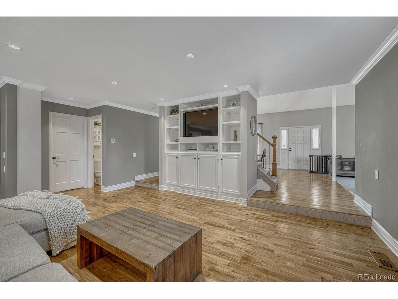 7444 S Milwaukee Ct