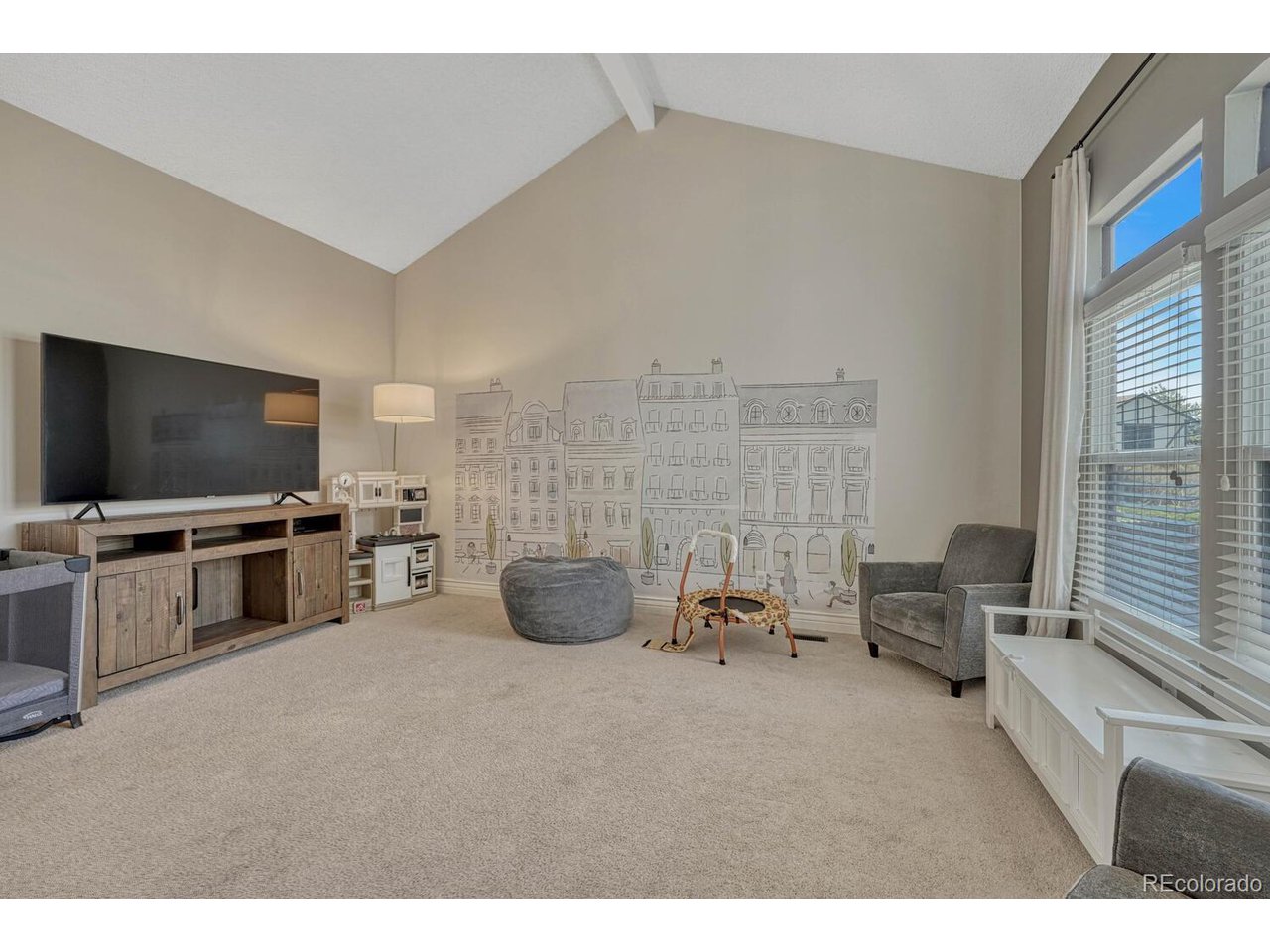 7444 S Milwaukee Ct