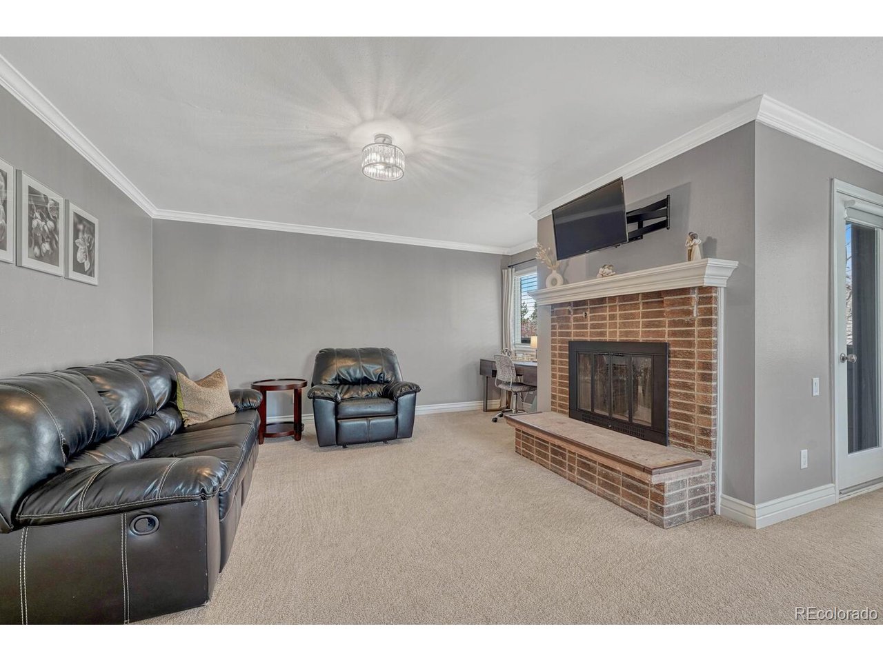 7444 S Milwaukee Ct
