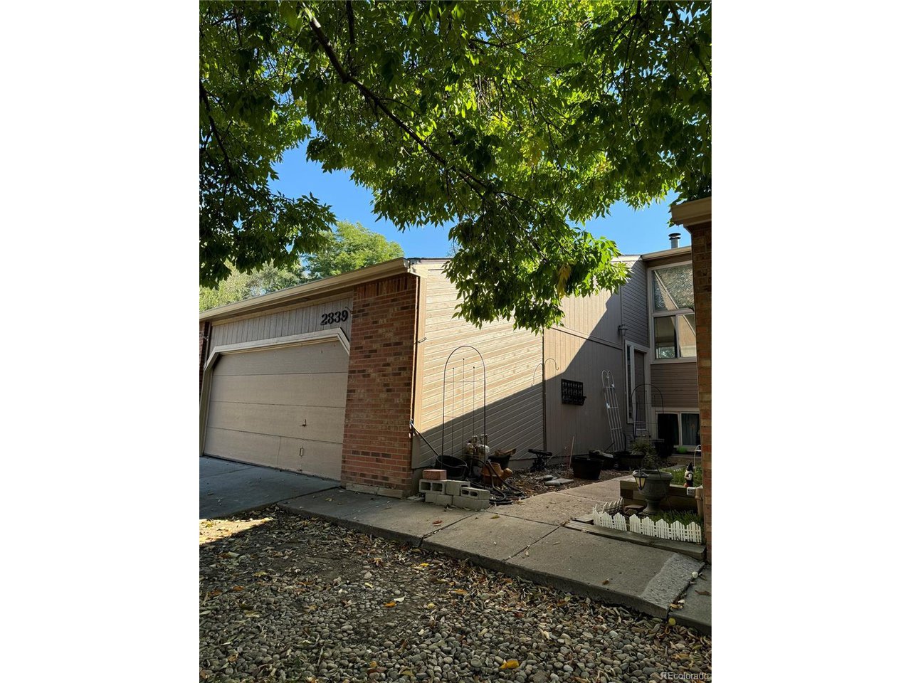 2839 W Davies Dr