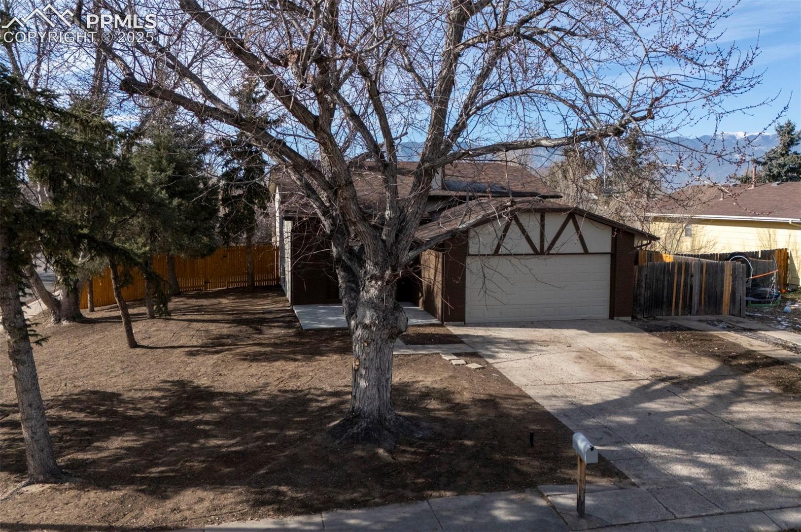 4685 N Anjelina Circle