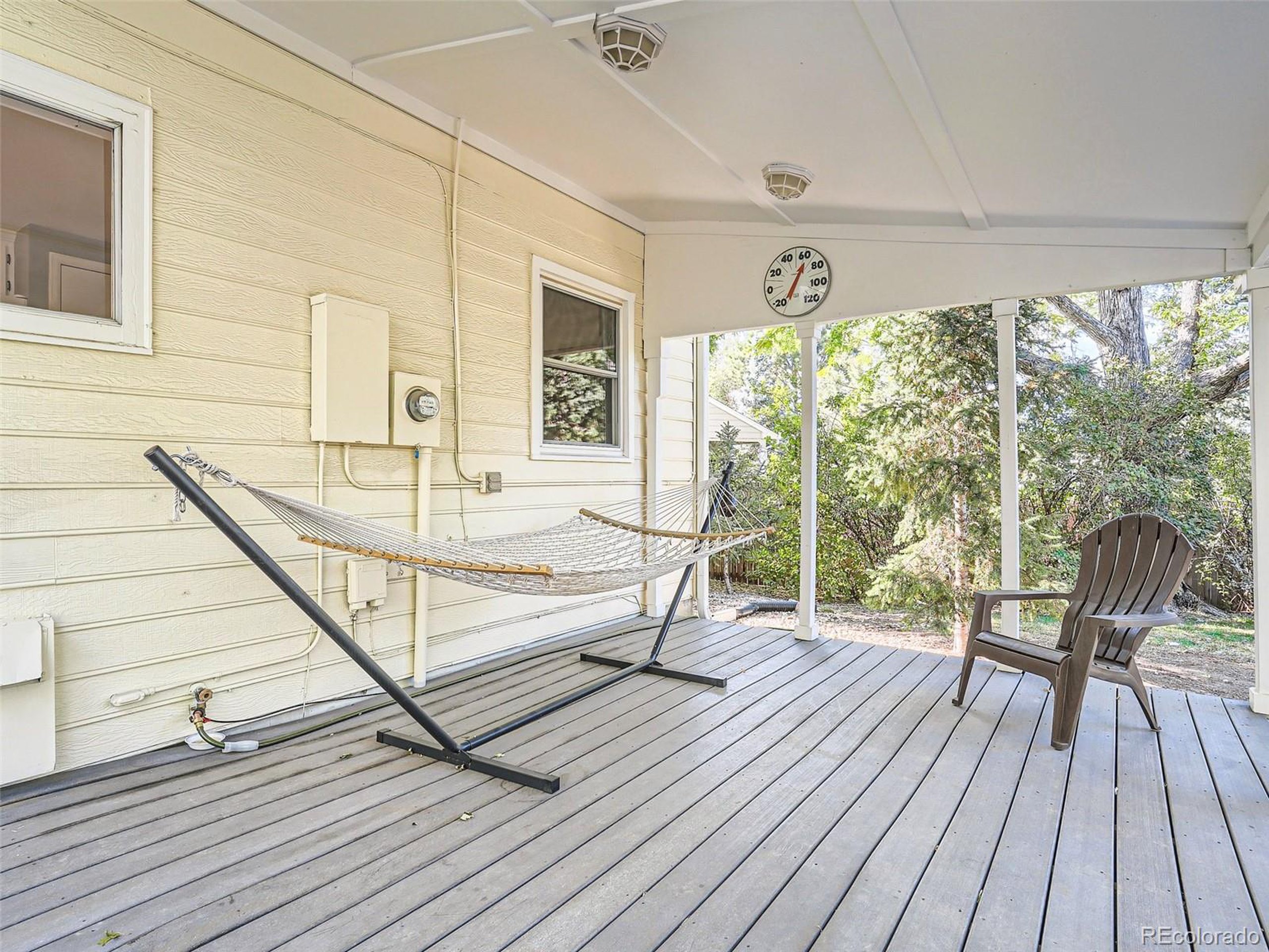 526 E Otero Ct