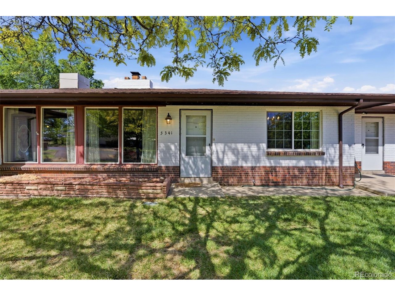 5341 Columbine Ln