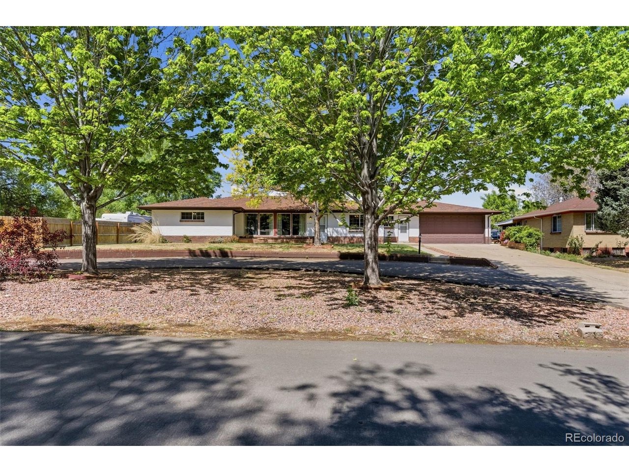5341 Columbine Ln