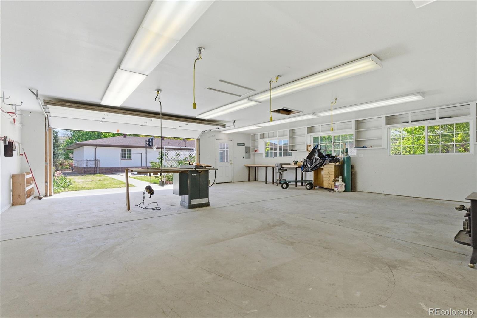5341 Columbine Lane