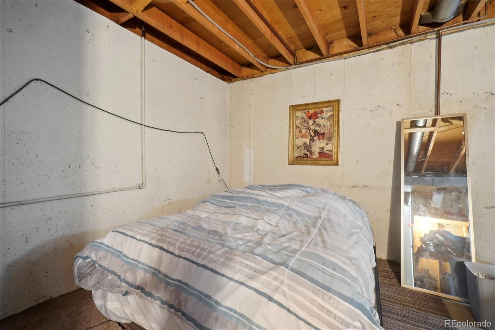 11705 E Canal Drive