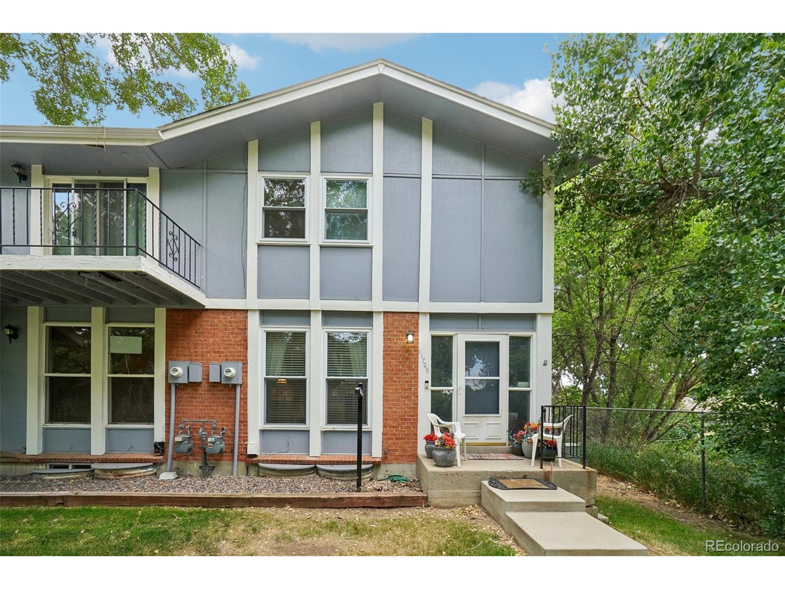 11705 E Canal Dr