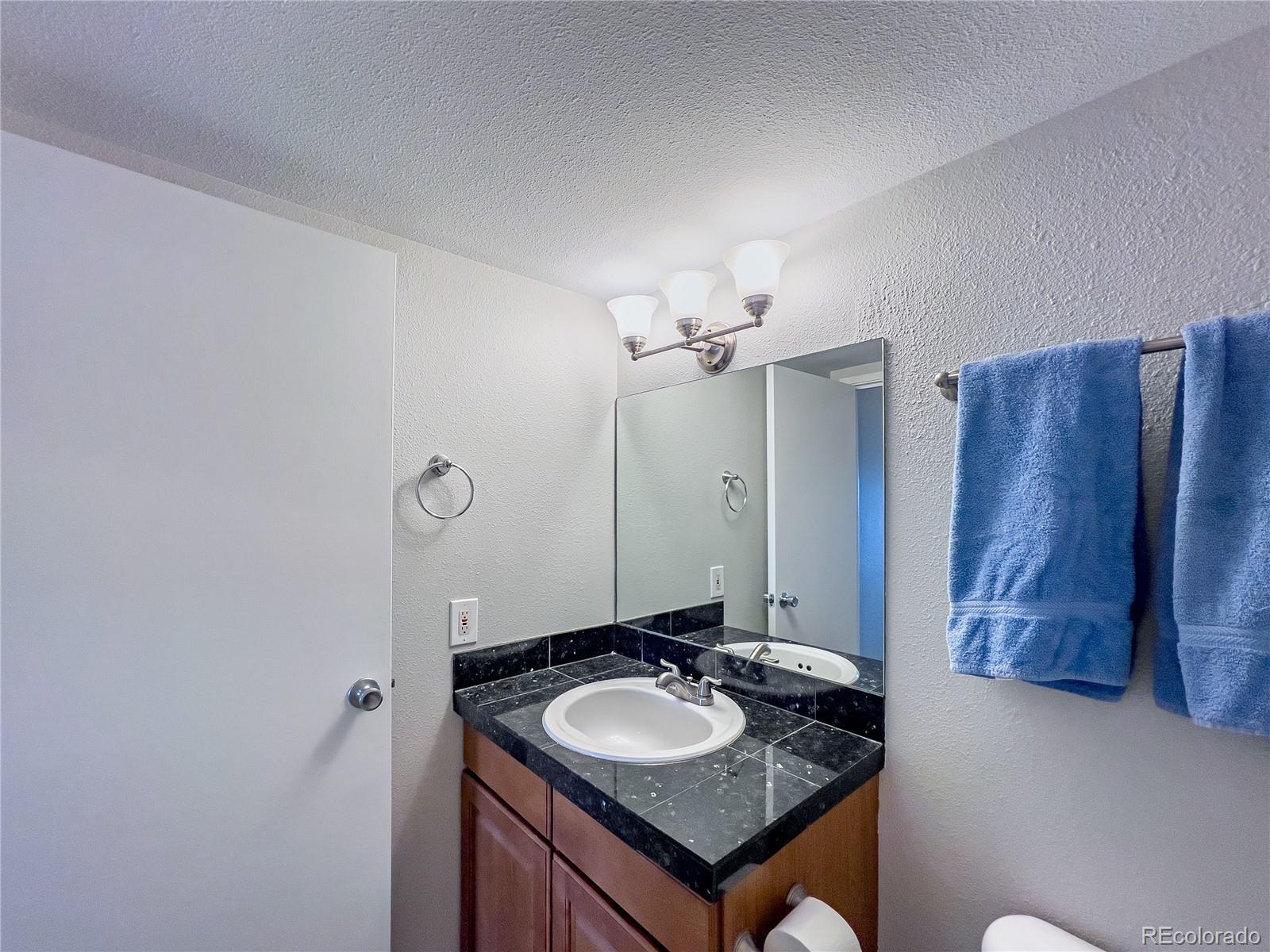 601 W 11th Avenue Unit: 702