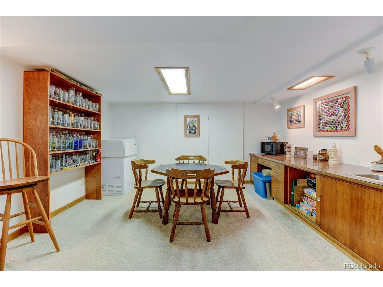 1235 Oakhurst Dr