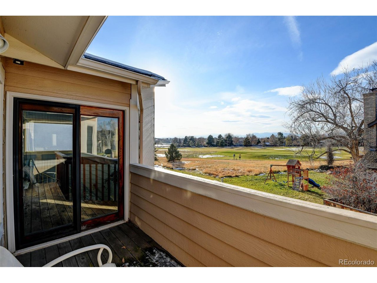 1235 Oakhurst Dr