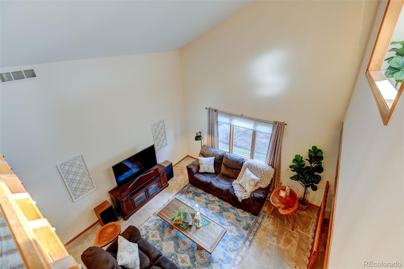 1235 Oakhurst Drive