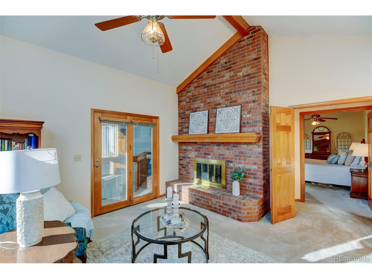 1235 Oakhurst Dr