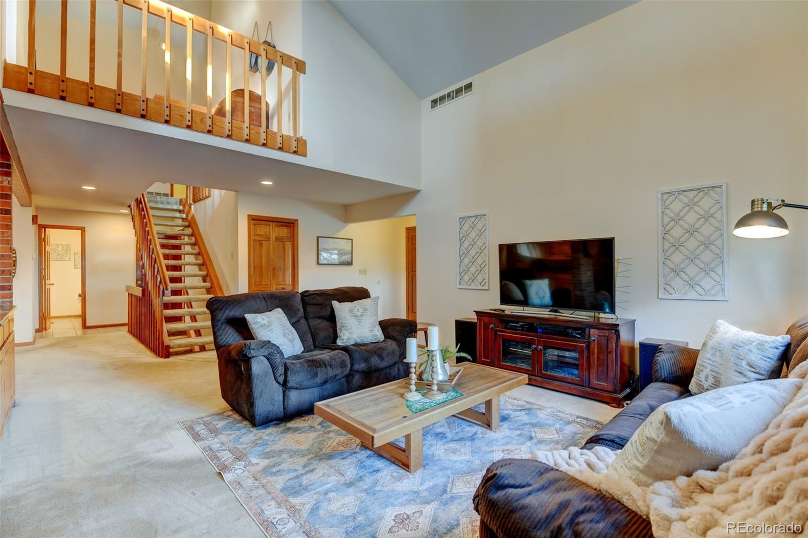 1235 Oakhurst Drive
