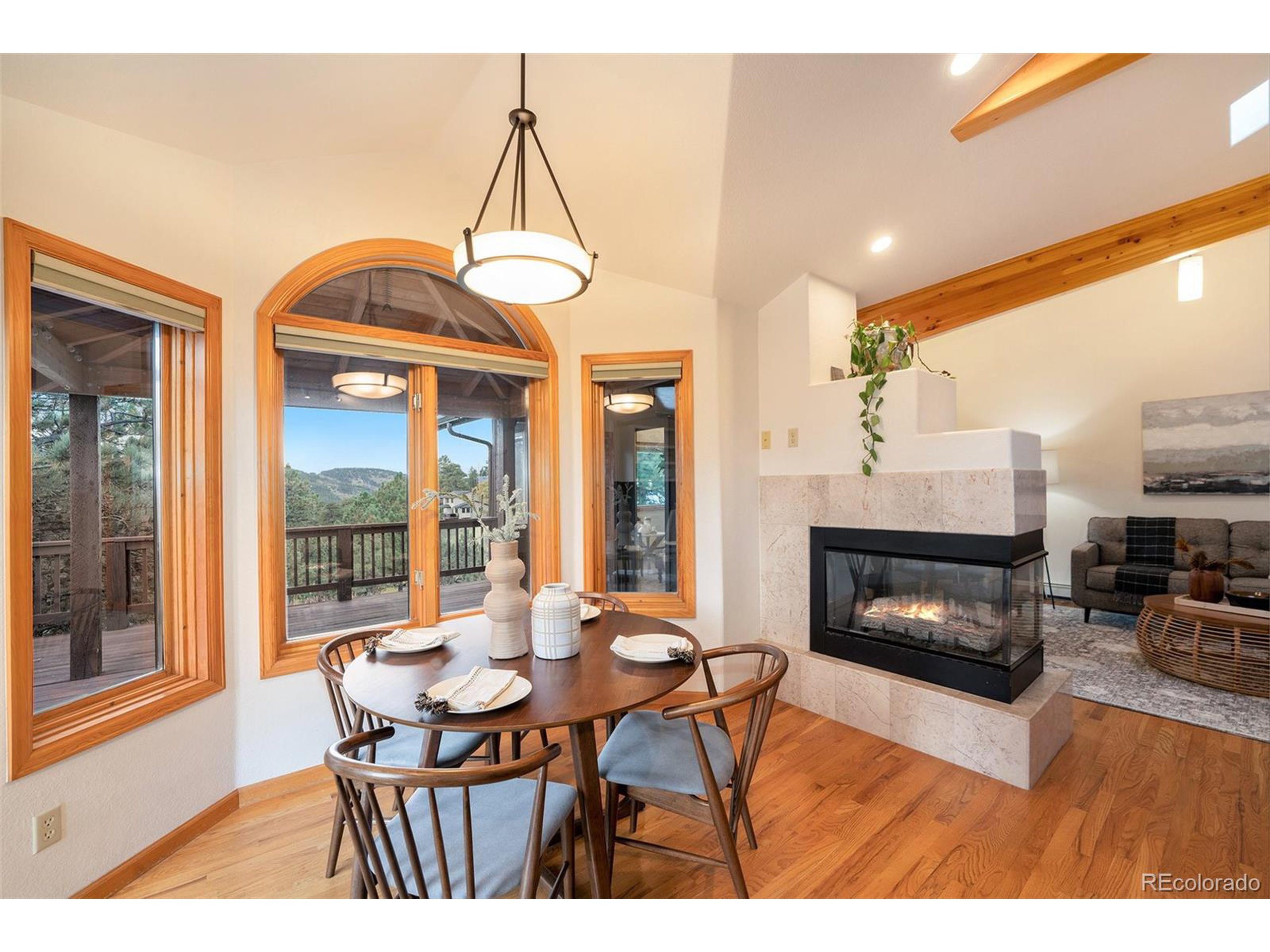 129 Lookout Mountain Rd