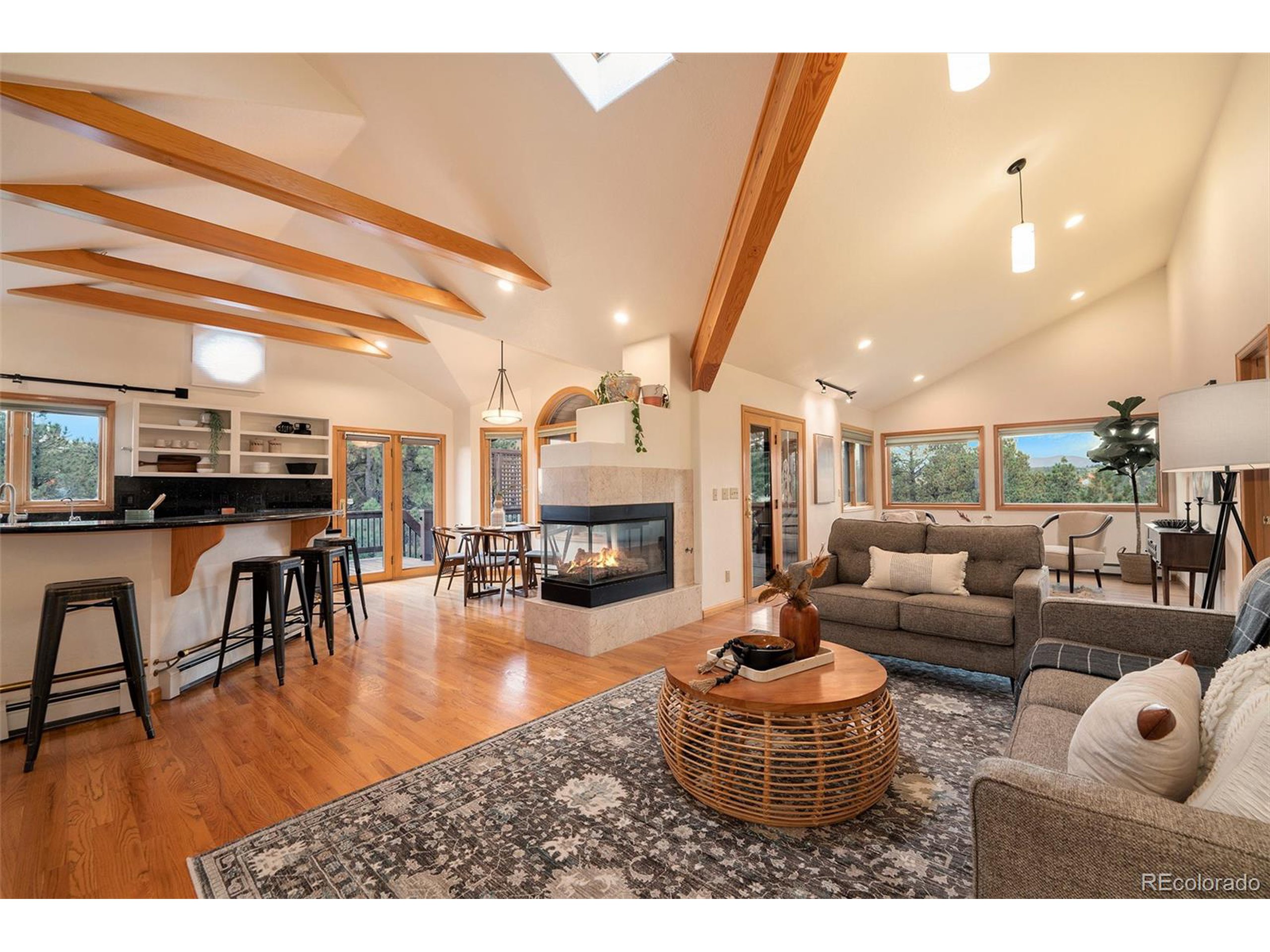 129 Lookout Mountain Rd