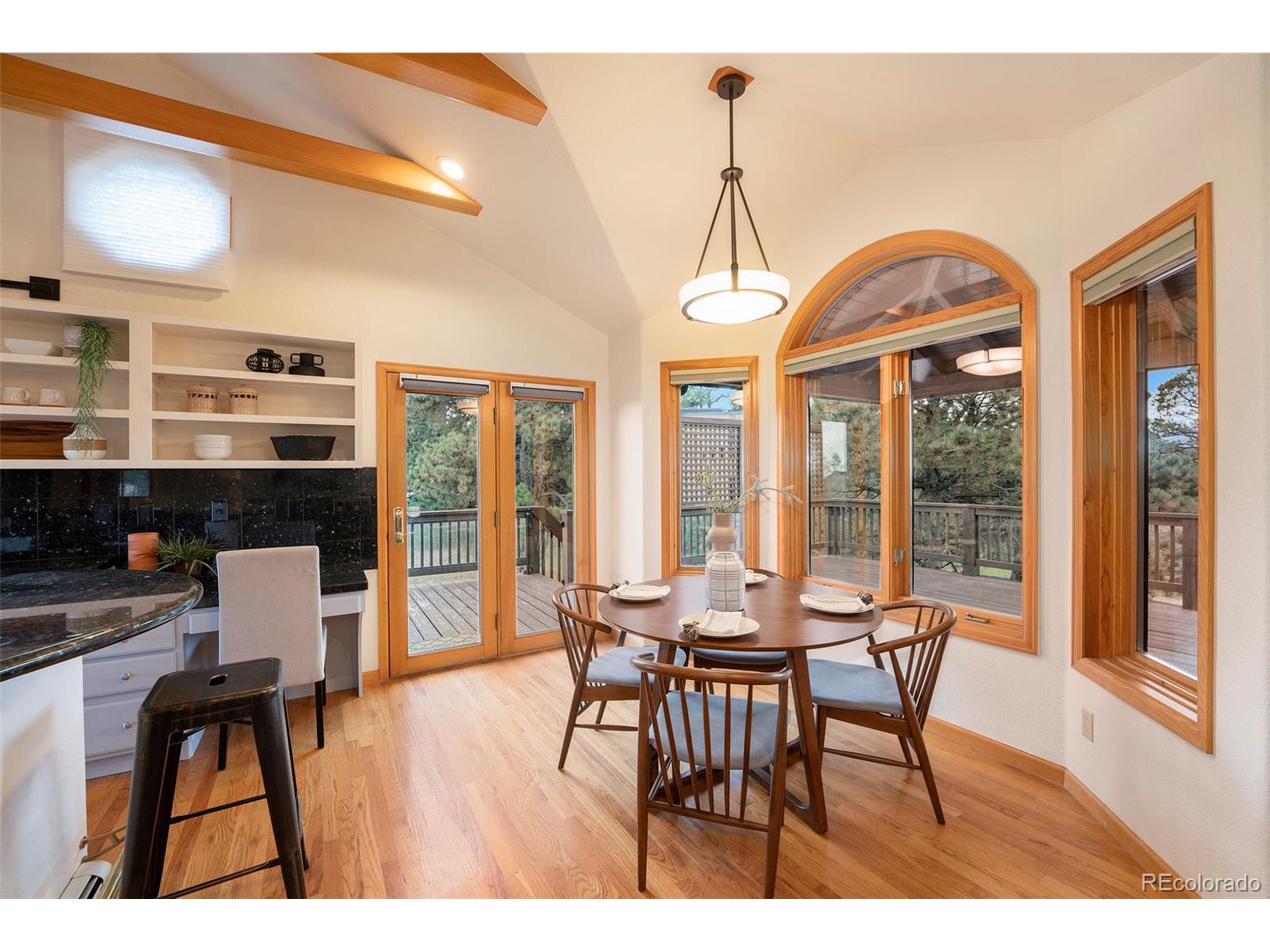 129 Lookout Mountain Rd
