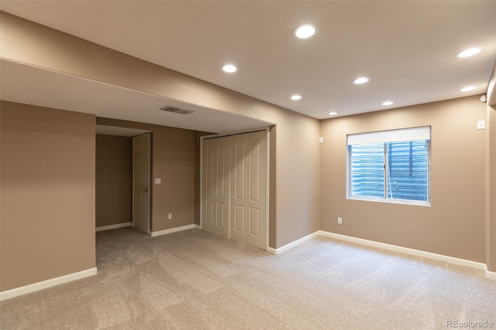 9773 Mulberry Street