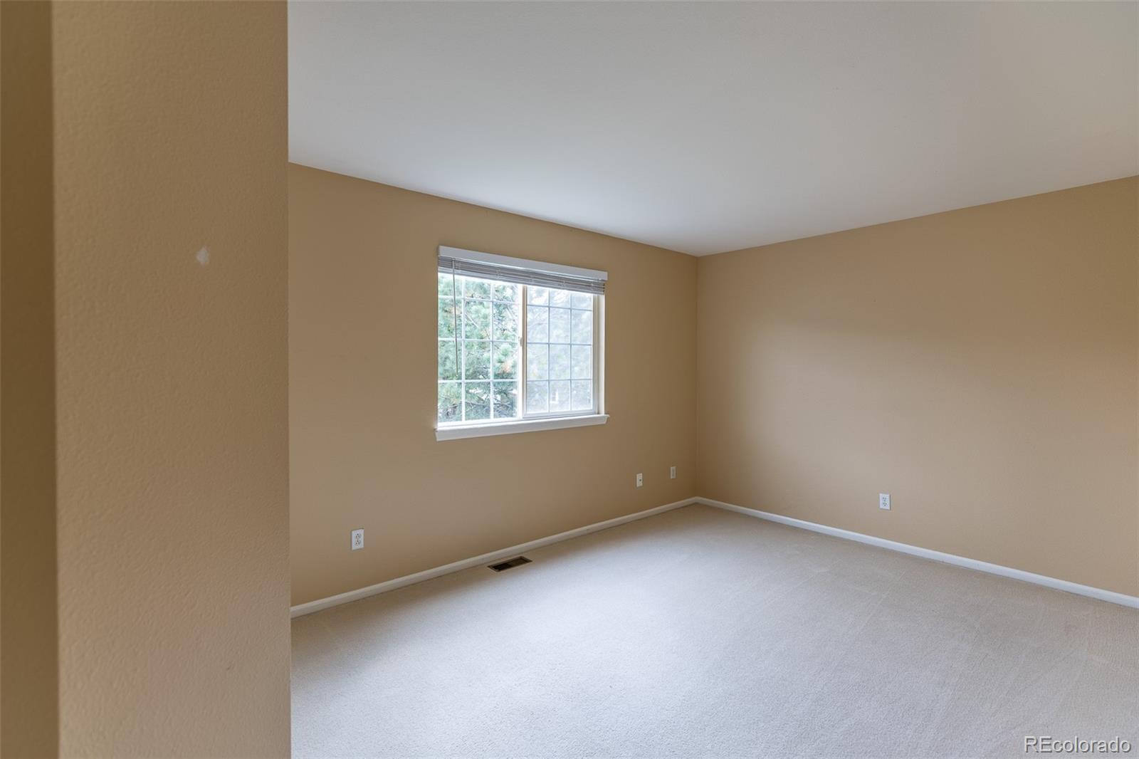 9773 Mulberry Street