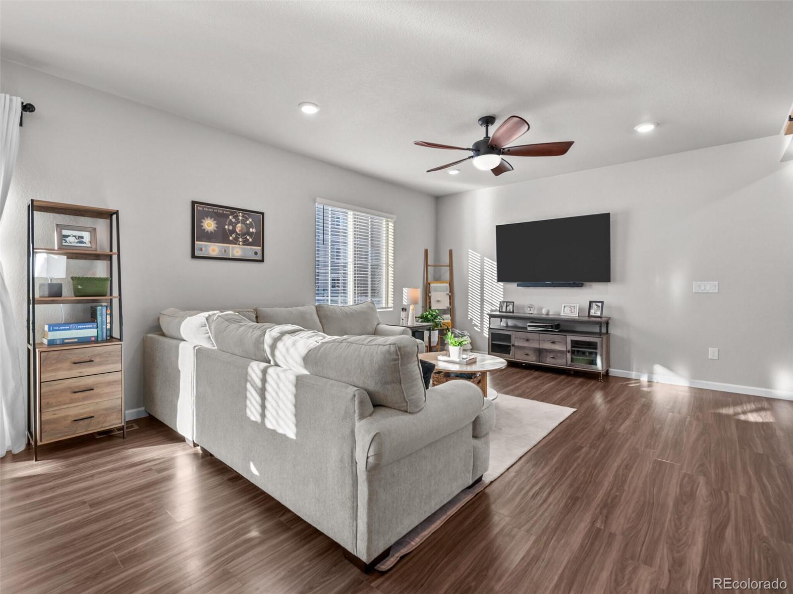 5227 Blue Lunar Lane