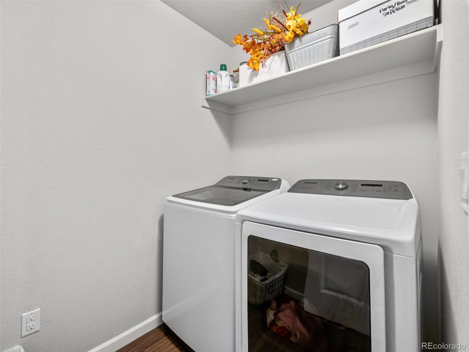 5227 Blue Lunar Lane