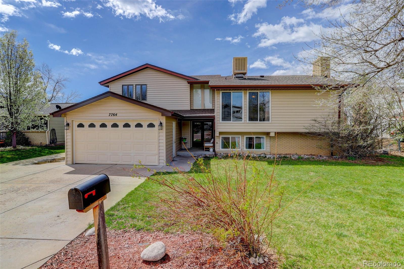 7764 S Harlan Way