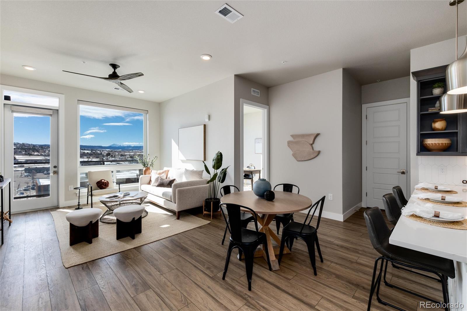 20 Wilcox Street Unit: 706