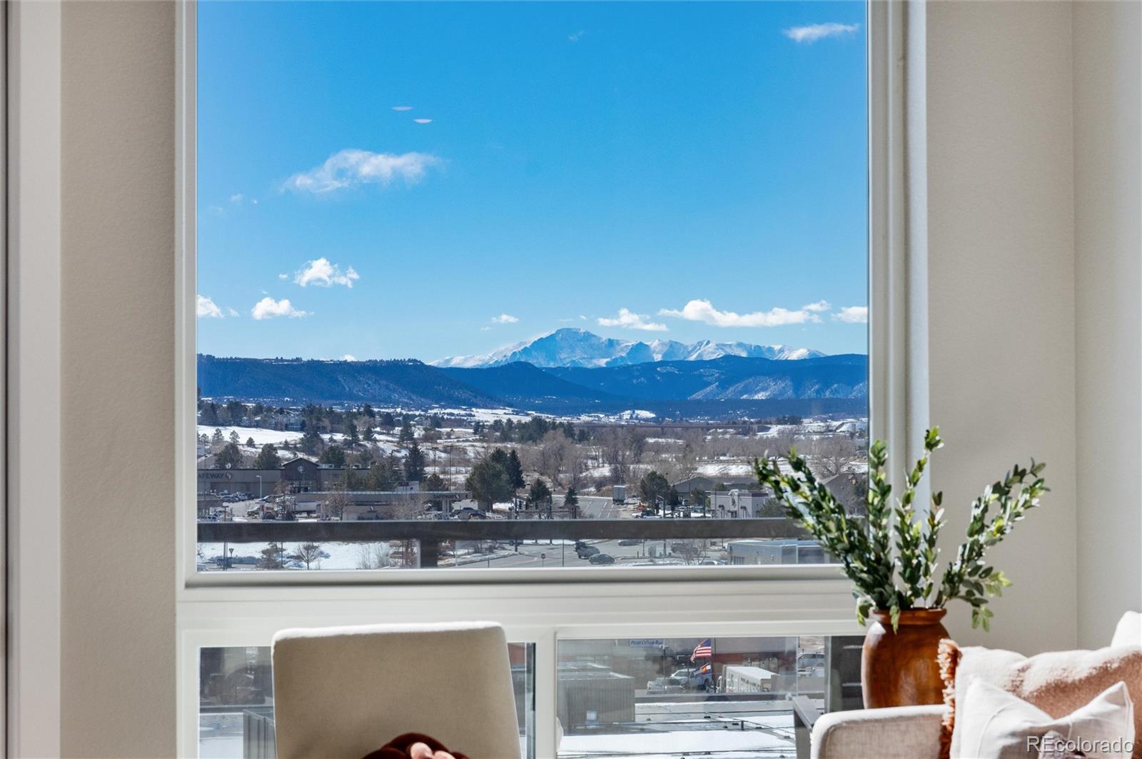 20 Wilcox Street Unit: 706