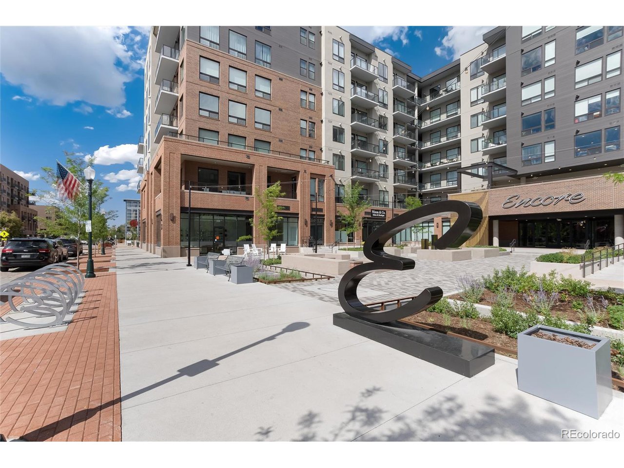 20 Wilcox St 706