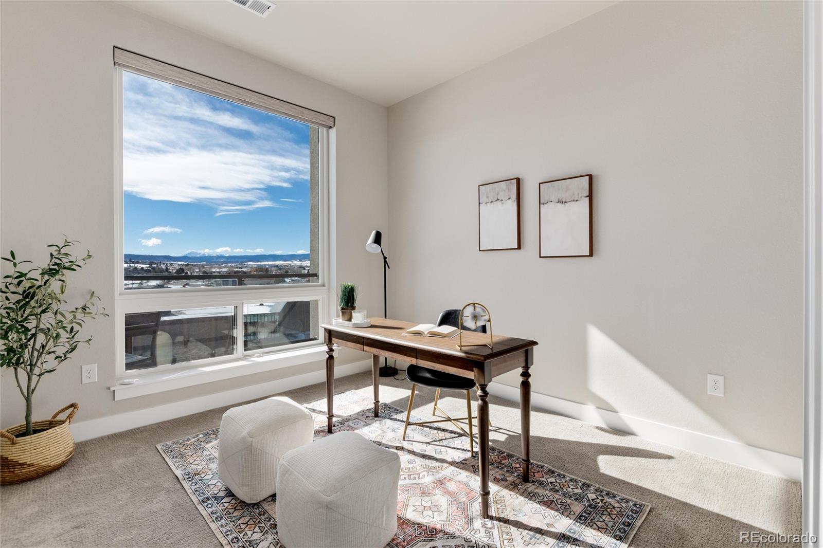 20 Wilcox Street Unit: 706