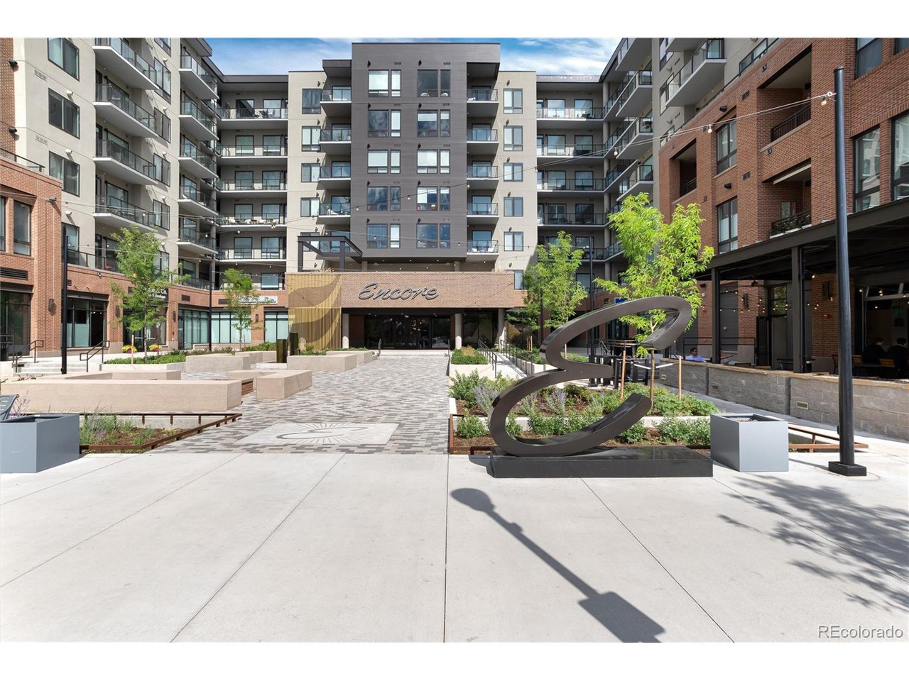20 Wilcox St 706