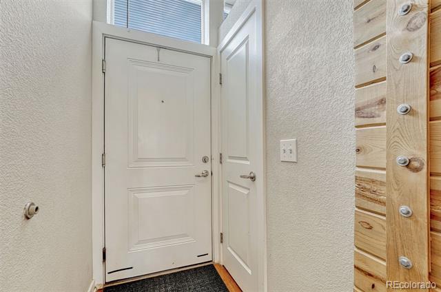 7240 W Custer Avenue Unit: 412