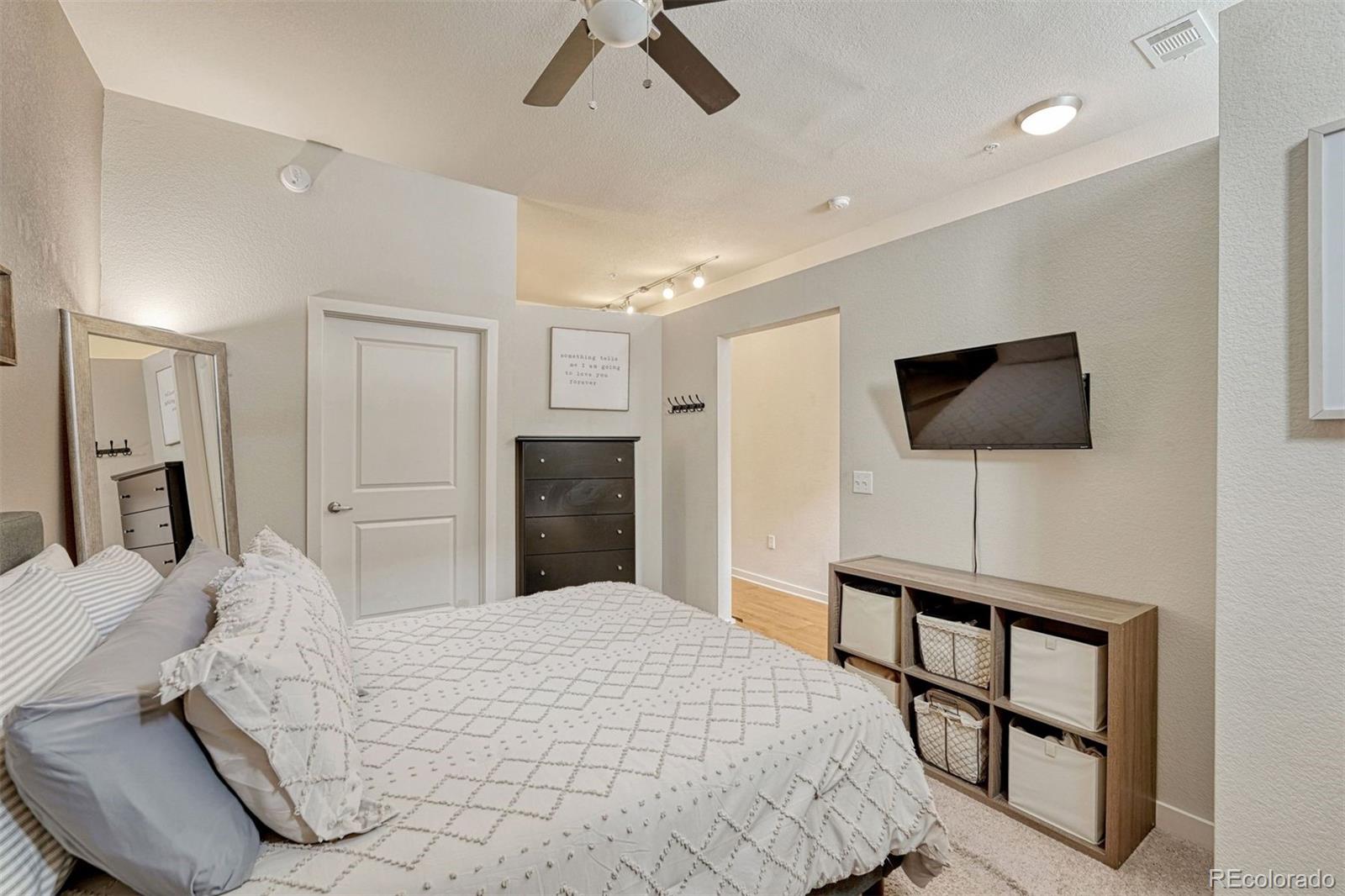 7240 W Custer Avenue Unit: 412