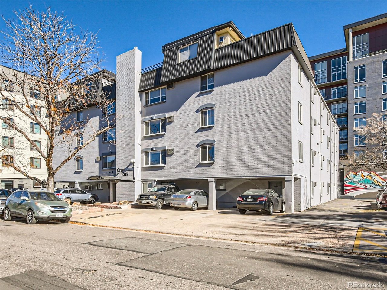 336 N Grant St 210