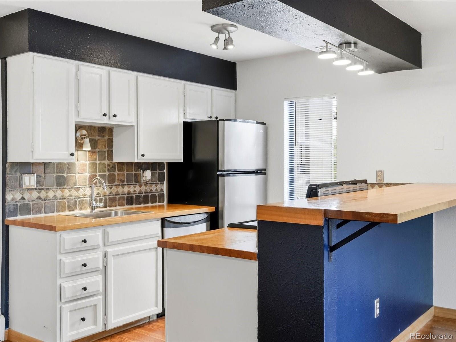 695 Manhattan Drive Unit: 109