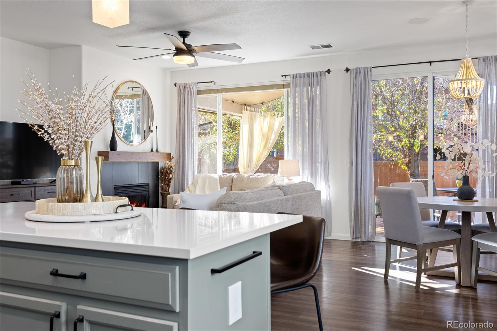 4963 S Zephyr Street