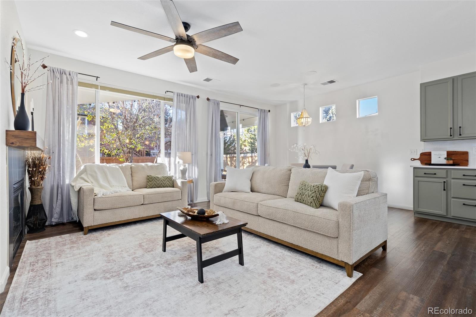 4963 S Zephyr Street