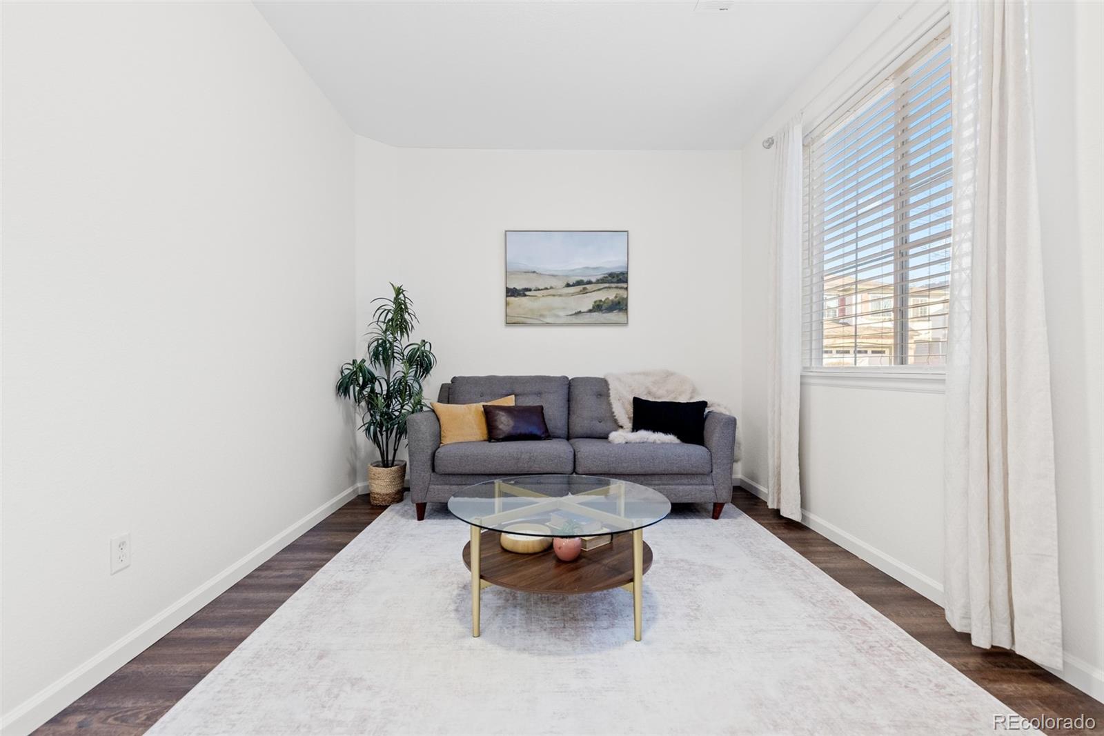 4963 S Zephyr Street