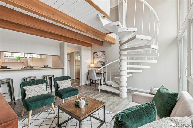 1842 Canyon Boulevard Unit: 209