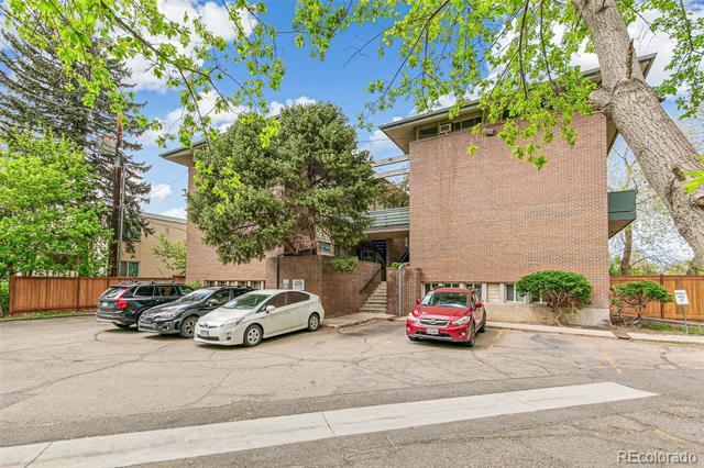 1842 Canyon Boulevard Unit: 209