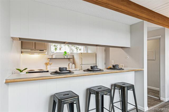 1842 Canyon Boulevard Unit: 209