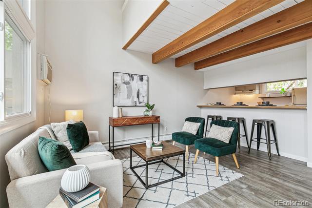 1842 Canyon Boulevard Unit: 209