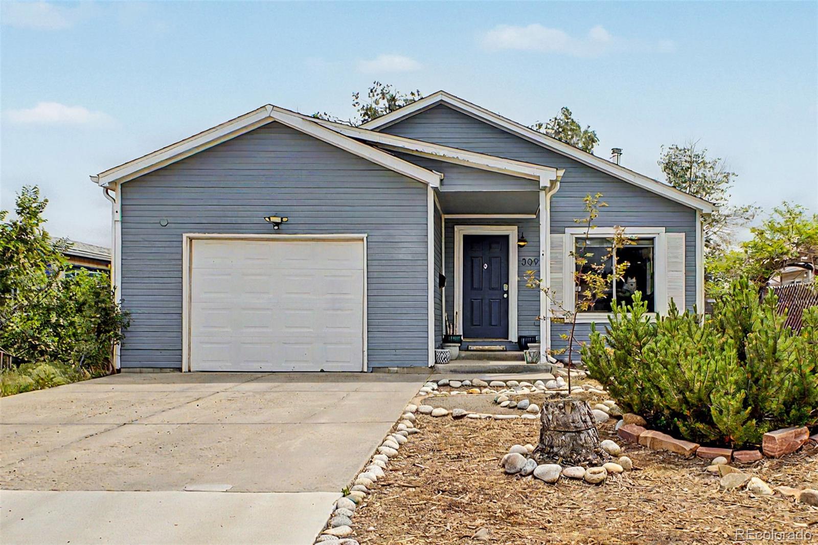 309 Lincoln Avenue